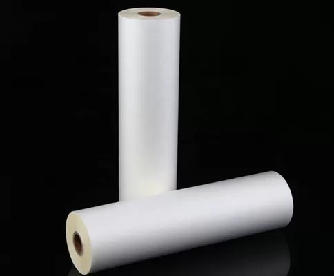 Latest company news about Garantire una protezione duratura con rotoli di film di laminazione ad alta adesione