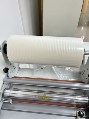 Un buon prezzo. Vernice a pellicola protettiva rimovibile BOPP ad alte prestazioni sostenibile per soluzioni di imballaggio premium in linea