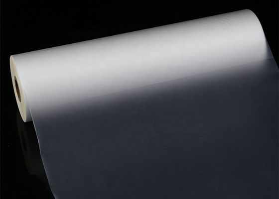 Un buon prezzo. Film di rivestimento pre-laminato satinato-matto resistente all'abrasione per sigillamento di cartoni di qualità superiore mediante processo di fusione termica in linea