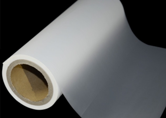 Good price Anti scuff Box Packaging PET Thermal Lamination Film Matt 22 Mic Per macchine per rivestimento in linea